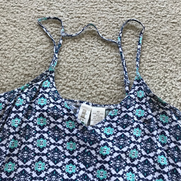 Summer dress - Picture 2 of 3